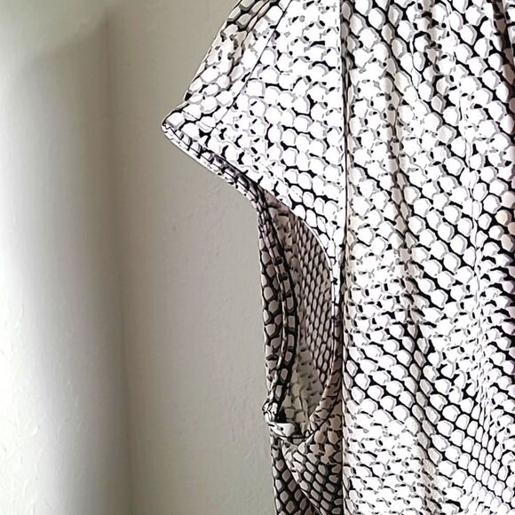 Michael Kors Serpent Print Faux-Wrap Dress with Side Buckle, Size 1X - Picture 7 of 13